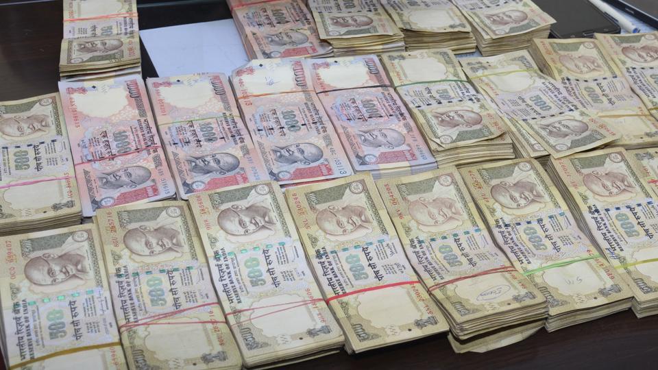 ಸಿಸಿಬಿ ಕಚೇರಿಯಲ್ಲಿದ್ದ 1 ಕೋಟಿ 94 ಲಕ್ಷ ಮುಖಬೆಲೆಯ ಹಳೆ ನೋಟು ಕಳ್ಳತನ