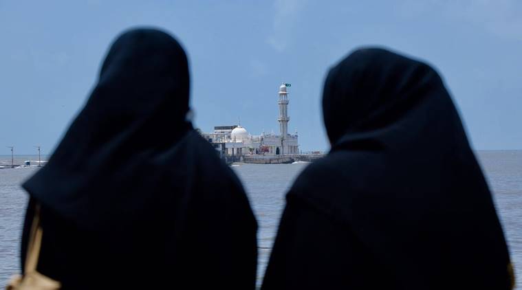 ತ್ರಿವಳಿ ತಲಾಖ್ ಮಸೂದೆ ಕುರಿತು ಮುಸ್ಲಿಂ ಸಂಸ್ಥೆಗಳೊಂದಿಗೆ ಸಮಾಲೋಚಿಸಿರಲಿಲ್ಲ: ಕೇಂದ್ರ