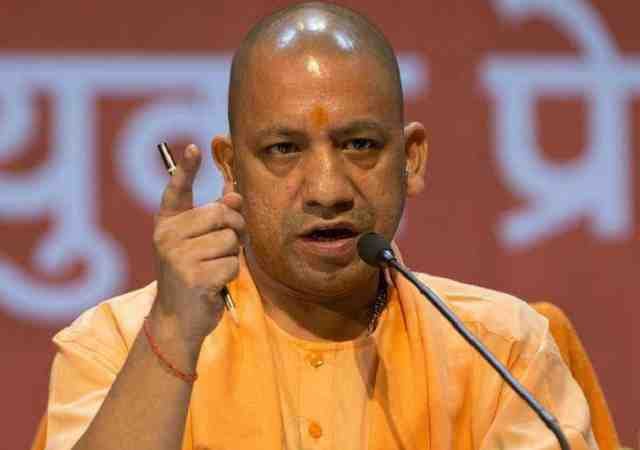 ತನ್ನ ಲಕ್ನೋ ನಿವಾಸದ ಸಮೀಪ ಸೆಲ್ಫಿ ನಿಷೇಧಿಸಿದ ಆದಿತ್ಯನಾಥ್