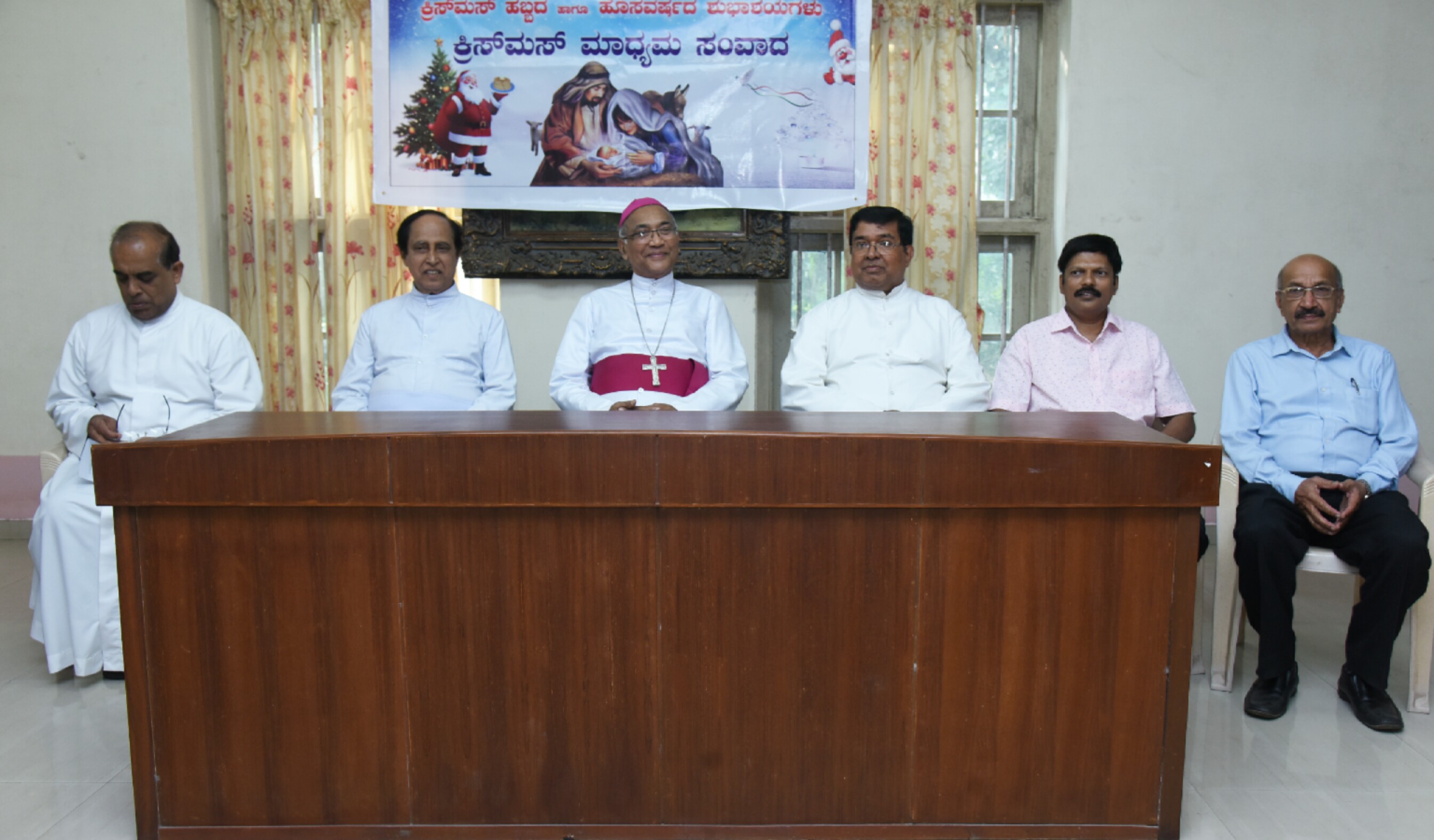 ​ಕ್ರಿಸ್ಮಸ್ : ಬಡವರ ಆಹಾರ ಸಂರಕ್ಷಣೆಗೆ ಬಿಷಪ್‌ರಿಂದ ಫ್ರಿಡ್ಜ್ ಕೊಡುಗೆ