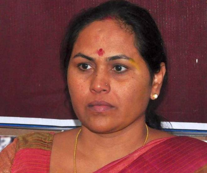 ಅನಂತ್ ಕುಮಾರ್ ಹೆಗಡೆ ವಿವಾದಾತ್ಮಕ ಹೇಳಿಕೆಗೆ ಪ್ರತಿಕ್ರಿಯಿಸದ ಶೋಭಾ ಕರಂದ್ಲಾಜೆ