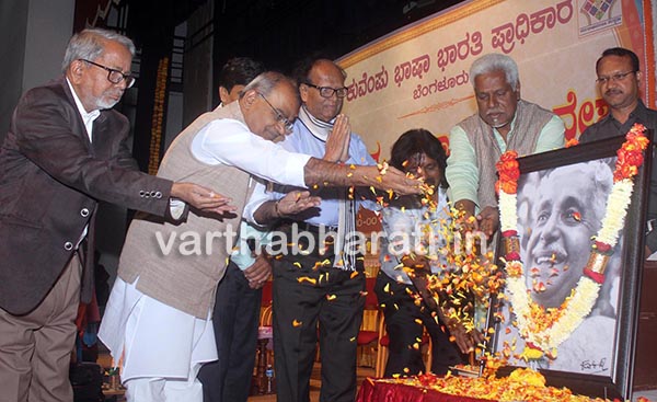 ಮನುಸ್ಮೃತಿ ಬೀಜ ಬಿತ್ತುತ್ತಿರುವ ಕೇಂದ್ರ ಸಚಿವ ಅನಂತಕುಮಾರ್ ಹೆಗಡೆ : ಚಂದ್ರಶೇಖರ ಪಾಟೀಲ್