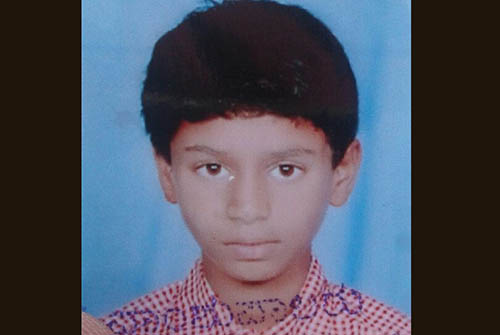 ನಾಗಮಂಗಲ: ಹಾಸ್ಟೆಲ್‍ನಿಂದ ವಿದ್ಯಾರ್ಥಿ ನಾಪತ್ತೆ ;ವಾರ್ಡನ್ ವಿರುದ್ಧ ಪೋಷಕರ ಆಕ್ರೋಶ