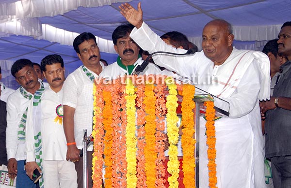 ಜೆಡಿಎಸ್ ಅಧಿಕಾರಕ್ಕೆ ಬಂದರೆ ಅಂಗನವಾಡಿ ಕಾರ್ಯಕರ್ತೆಯರಿಗೆ 10 ಸಾವಿರ ಗೌರವಧನ : ಹೆಚ್.ಡಿ.ದೇವೇಗೌಡ