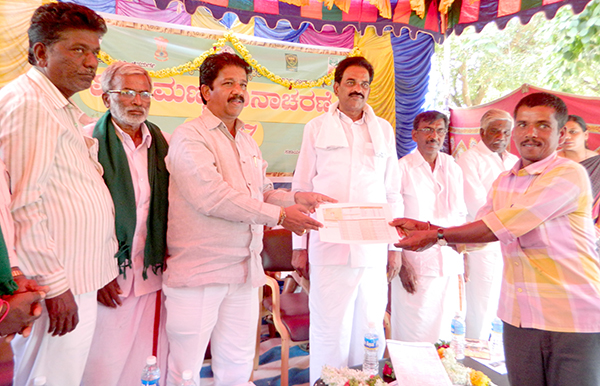 ಮಣ್ಣಿನ ಫಲವತ್ತತೆ ಜಾಗೃತಿಗೆ ಸಂವಾದ ಅಗತ್ಯ: ಶಾಸಕ ಟಿ.ರಘುಮೂರ್ತಿ