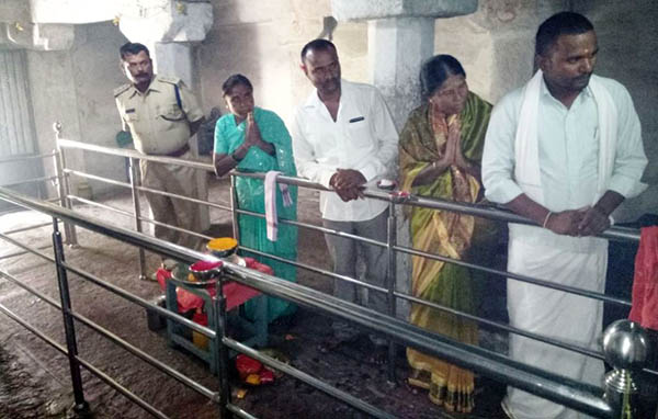 ಮಂಡ್ಯ : ದೇವಾಲಯದಲ್ಲಿ ದಲಿತರಿಂದ ಪೂಜೆ