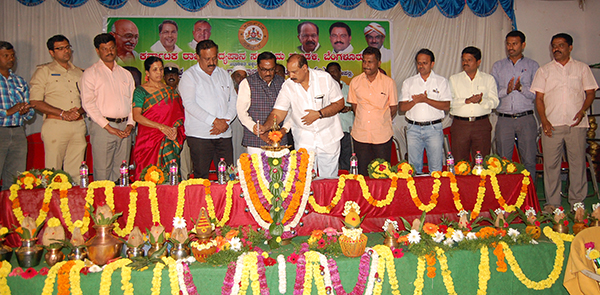 ಮಧ್ಯ ಮತ್ತು ಮಾಧಕ ವಸ್ತುಗಳ ದುಷ್ಪರಿಣಾಮಗಳ ಬಗ್ಗೆ ಅರಿವು ಮೂಡಿಸುವ ಜನಜಾಗೃತಿ ಕಾರ್ಯಕ್ರಮ