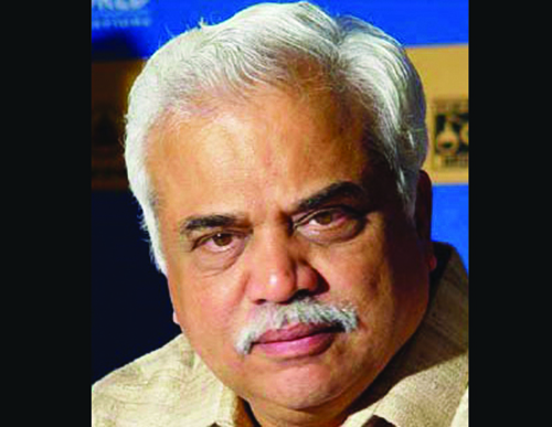 ಬಿಜೆಪಿ ನಾಯಕರು ಜನರ ದಿಕ್ಕು ತಪ್ಪಿಸುತ್ತಿದ್ದಾರೆ : ಸಚಿವ ದೇಶಪಾಂಡೆ ಕಿಡಿ