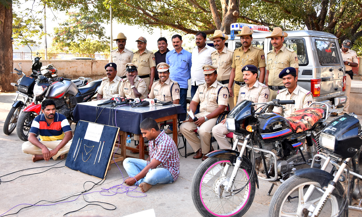 ದಾವಣಗೆರೆ: ಇಬ್ಬರು ಕಳ್ಳರ ಬಂಧನ