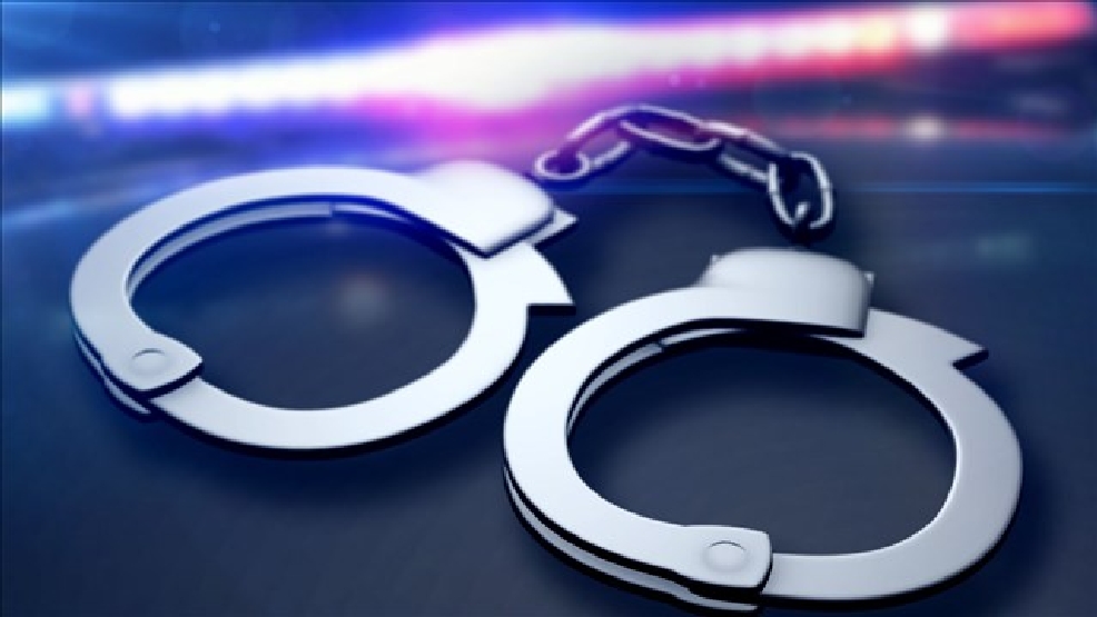 ಬಿಲ್ಡರ್‌ನಿಂದ ಹಣ ಸುಲಿಗೆ: ಆರ್‌ಟಿಐ ಕಾರ್ಯಕರ್ತೆ ಬಂಧನ