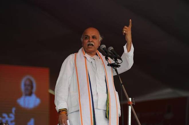 ಗುಜರಾತ್ ಪೊಲೀಸ್ ಜೊತೆ ಸೇರಿ ಪ್ರಧಾನಿ ಮೋದಿಯಿಂದ ನನ್ನ ವಿರುದ್ಧ ಸಂಚು : ತೊಗಾಡಿಯ