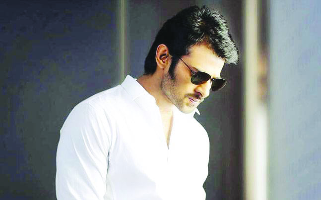 ಪ್ರಭಾಸ್ ರ ಚೊಚ್ಚಲ ಬಾಲಿವುಡ್ ಚಿತ್ರಕ್ಕೆ ದೀಪಿಕಾ ನಾಯಕಿ?