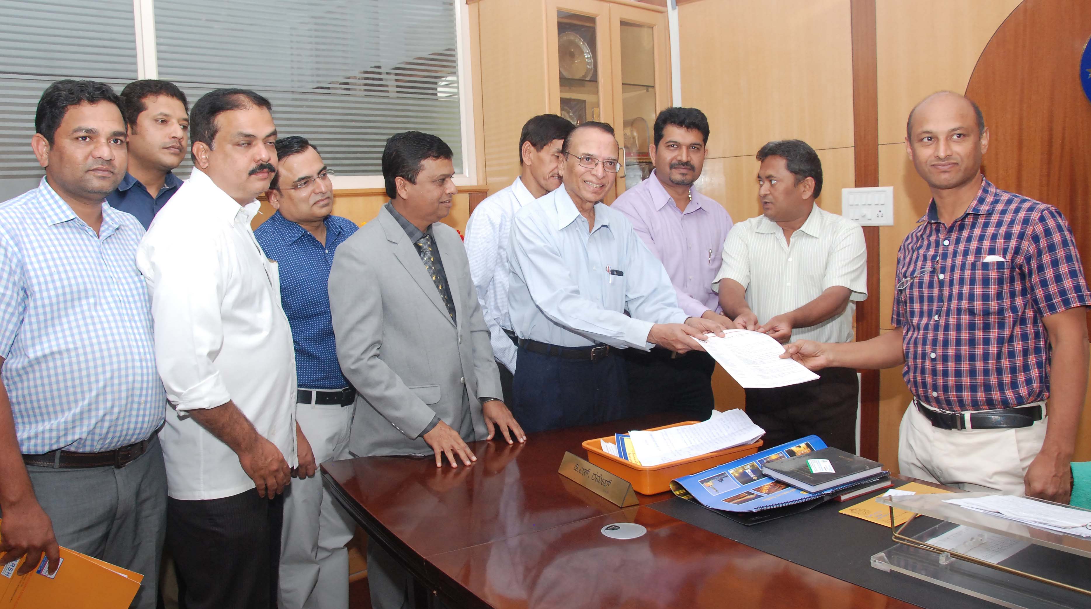 ದಾವಣಗೆರೆ: ಎನ್‍ಎಂಸಿ ವಿರೋಧಿಸಿ ಮುಷ್ಕರ