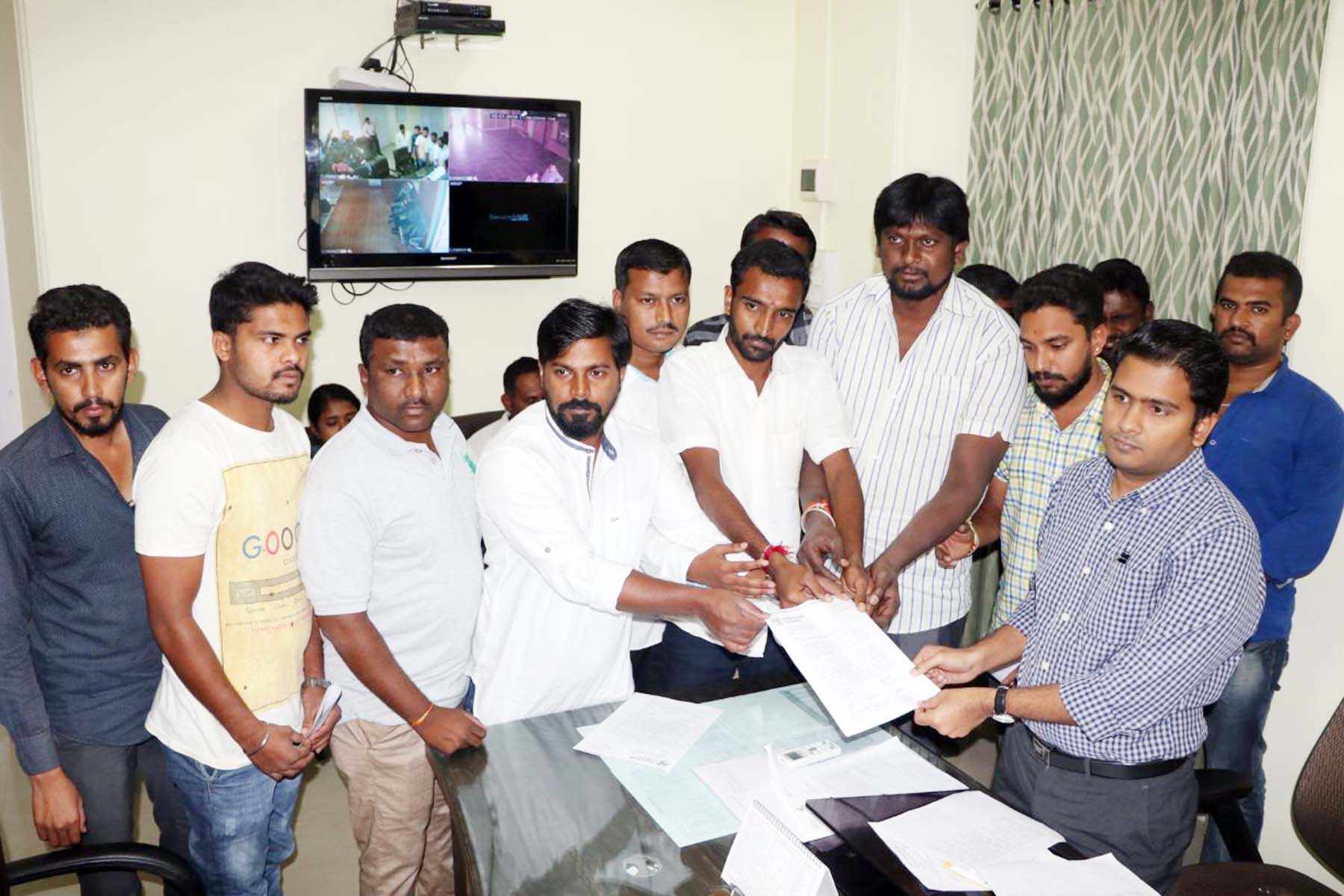 ಶಿವಮೊಗ್ಗ: ಅರ್ಜಿ ಸಲ್ಲಿಸುವ ಅವದಿ ವಿಸ್ತರಣೆಗೆ ಆಗ್ರಹಿಸಿ ಯುವ ಕಾಂಗ್ರೆಸ್‍ನಿಂದ ಮನವಿ