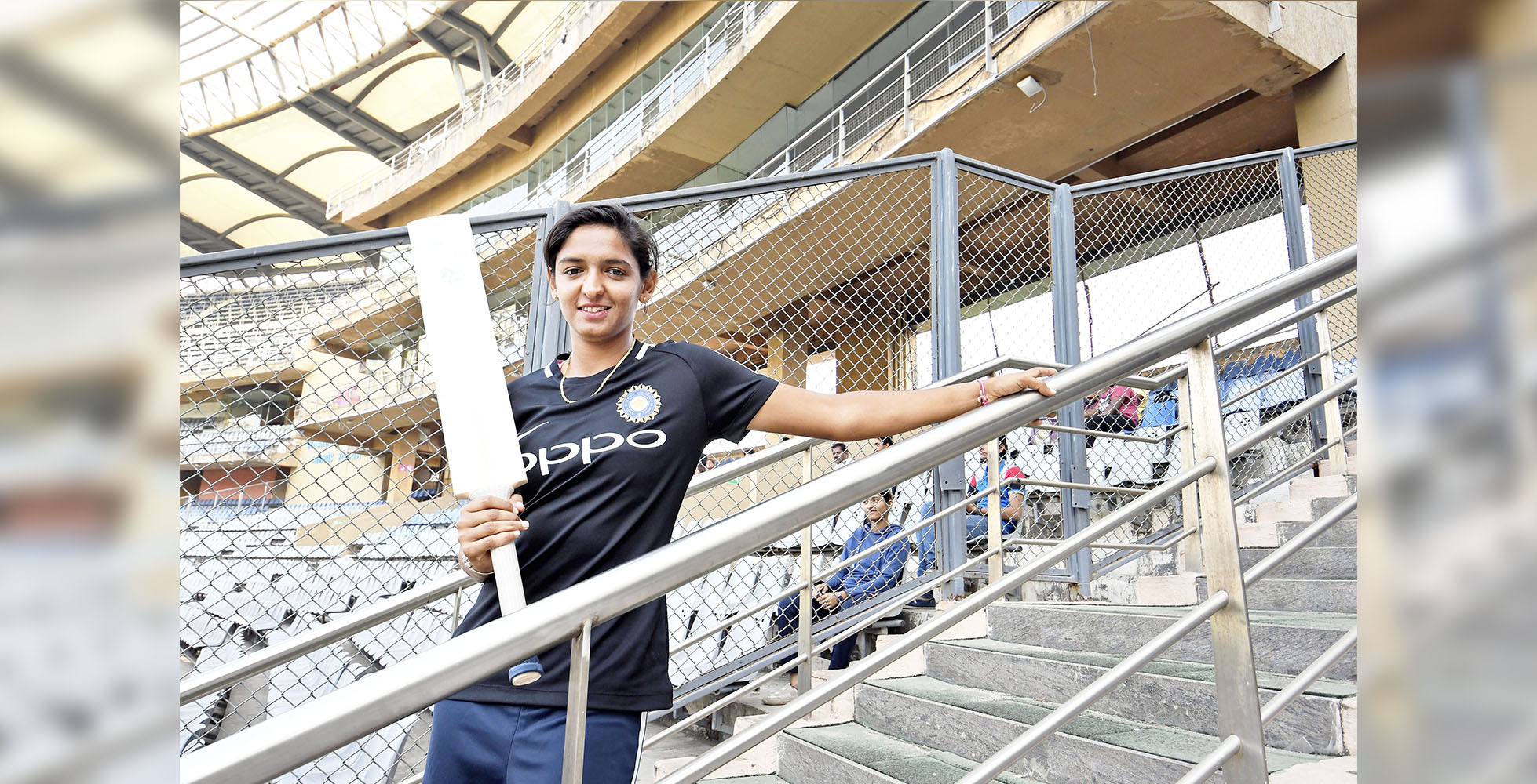 ಕ್ರಿಕೆಟ್ ಆಟಗಾರ್ತಿ ಹರ್ಮನ್ ಕೌರ್‌ಗೆ ಡಿವೆಎಸ್ಪಿ ಹುದ್ದೆಗೆ ರೈಲ್ವೇಸ್ ಅಡ್ಡಿ ?