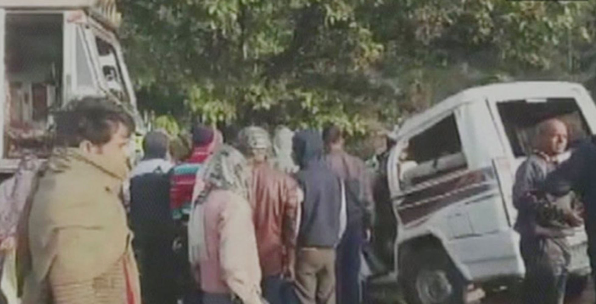 ಭೀಕರ ರಸ್ತೆ ಅಪಘಾತ: ನೇಮಕಾತಿ ಪರೀಕ್ಷೆ ಬರೆಯಲು ಹೊರಟಿದ್ದ 8 ಮಂದಿ ಮೃತ್ಯು