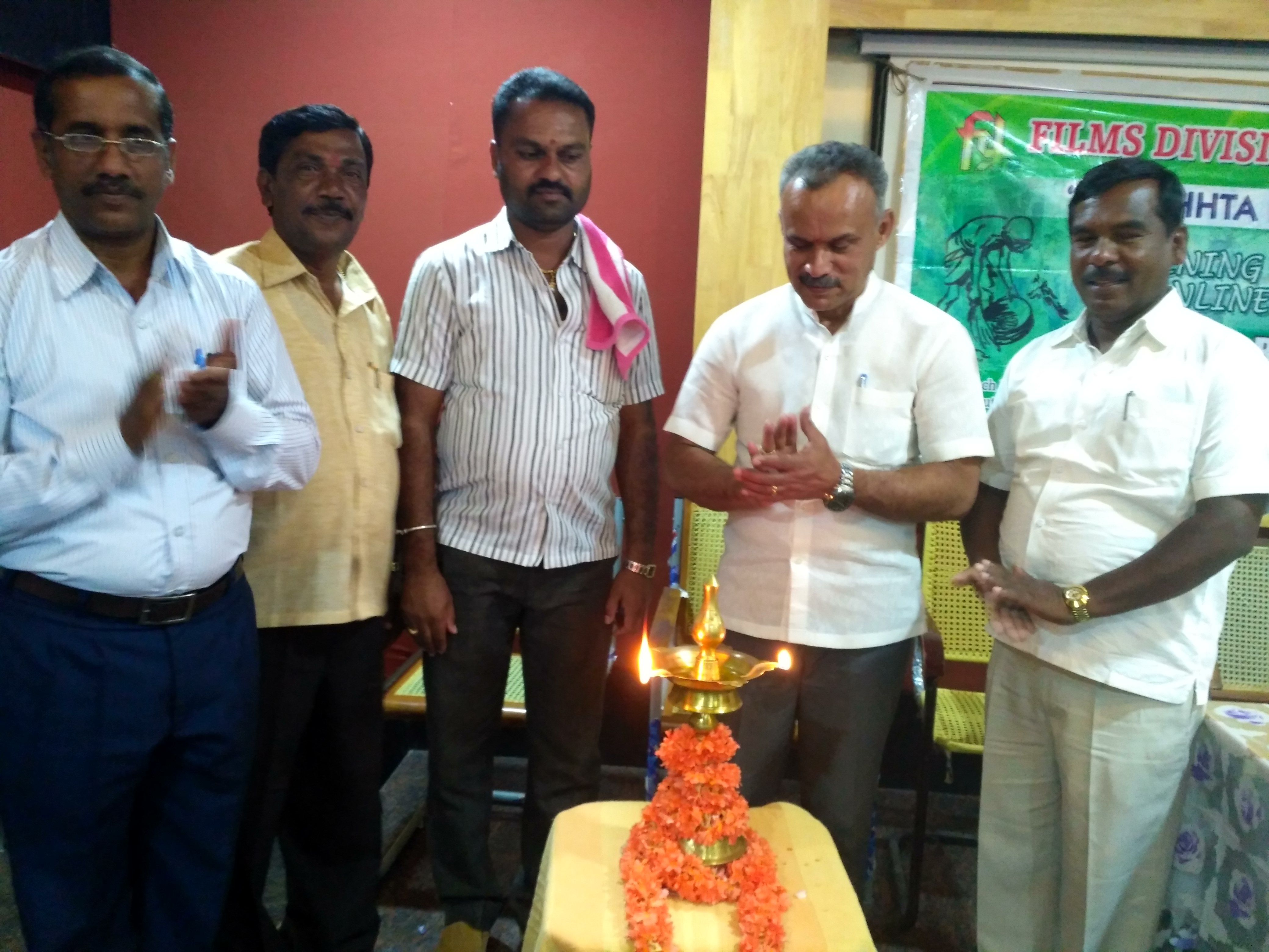 ಗ್ರಾಮದ ಸ್ವಚ್ಛತೆಯ ಜವಾಬ್ದಾರಿ ನಮ್ಮದೇ: ಬಿ.ಸುರೇಶ್‍ಗೌಡ