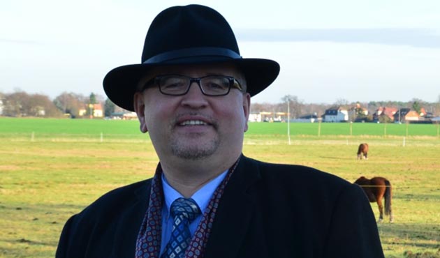 ಜರ್ಮನಿ: ನಿರಾಶ್ರಿತರಿಗೆ ಆಶ್ರಯ ನೀಡುವುದನ್ನು ವಿರೋಧಿಸುವ ಪಕ್ಷದ ನಾಯಕನಿಂದ ಇಸ್ಲಾಮ್ ಸ್ವೀಕಾರ