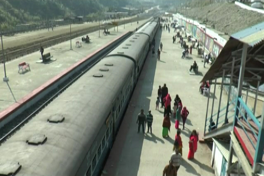 ಪೊಲೀಸ್ ಗೋಲಿಬಾರ್‌ ವಿರುದ್ಧ ಭಾರೀ ಪ್ರತಿಭಟನೆ