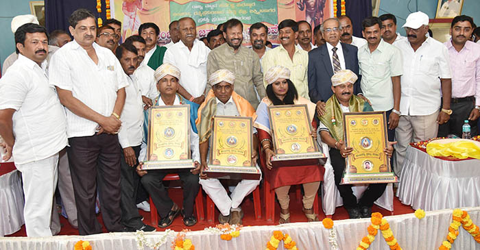 ಸಂವಿಧಾನವೇ ದೇಶದ ಧರ್ಮಗ್ರಂಥ: ಎಚ್.ಕಾಂತರಾಜು