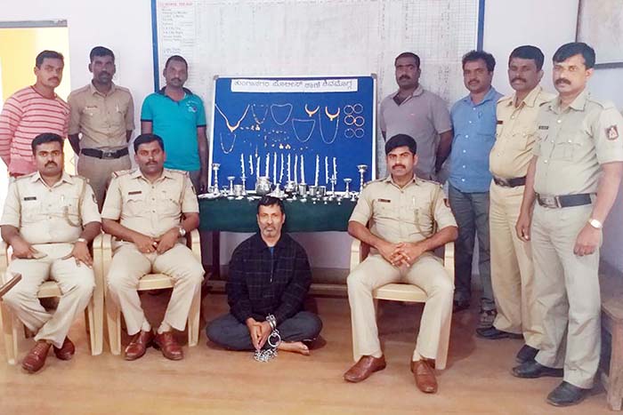 ಕುಖ್ಯಾತ ಮನೆಗಳ್ಳರ ಸೆರೆ : ಲಕ್ಷಾಂತರ ರೂ. ಮೌಲ್ಯದ ನಗನಾಣ್ಯ ವಶ