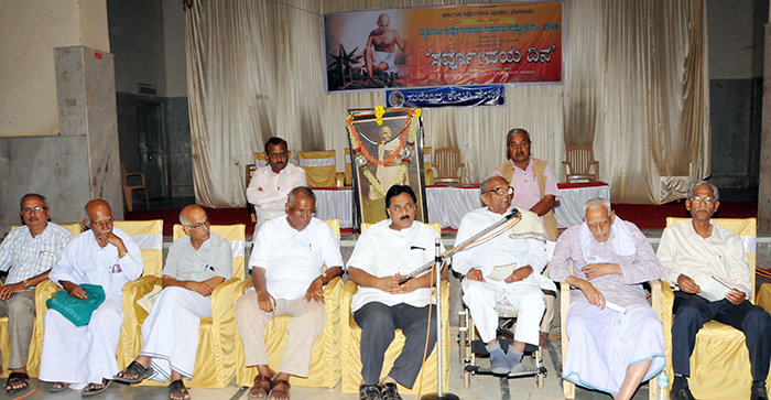 ಸರಳತೆಯ ಬಗ್ಗೆ ಮೋದಿ ಭಾಷಣ ಕೇವಲ ಬೂಟಾಟಿಕೆ :  ಪಾಟೀಲ್ ಪುಟ್ಟಪ್ಪ