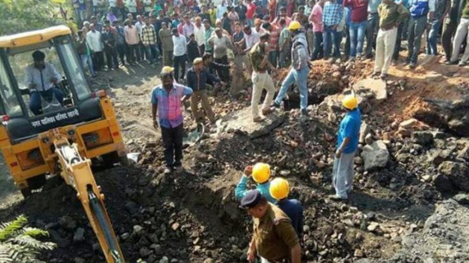 ಕಲ್ಲಿದ್ದಲು ಗಣಿಯಲ್ಲಿ ಸಿಲುಕಿ ನಾಲ್ವರು ಸಾವು