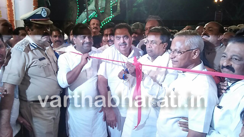 ಸಿಎಂ ಸಿದ್ದರಾಮಯ್ಯರಿಂದ ಕದ್ರಿ ಉದ್ಯಾನವನದಲ್ಲಿ ಸಂಗೀತ ಕಾರಂಜಿ ಉದ್ಘಾಟನೆ