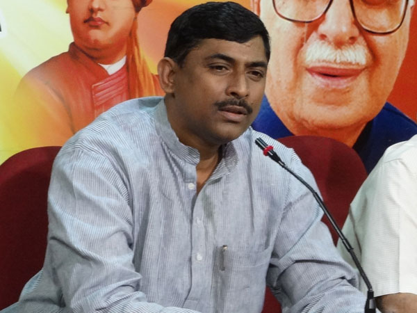 ಬಿಜೆಪಿಯ ಪರಿವರ್ತನಾ ಸಮಾವೇಶಕ್ಕೆ ರಾಜ್ಯ ಉಸ್ತುವಾರಿ ಮುರಳೀಧರ್ ರಾವ್ ಗೈರು!