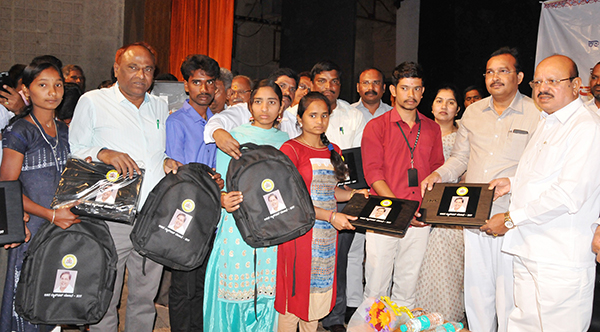 ಸಾಮಾನ್ಯ ವರ್ಗದವರಿಗೂ ಉಚಿತ ಲ್ಯಾಪ್‍ ಟಾಪ್: ಟಿ.ಬಿ ಜಯಚಂದ್ರ