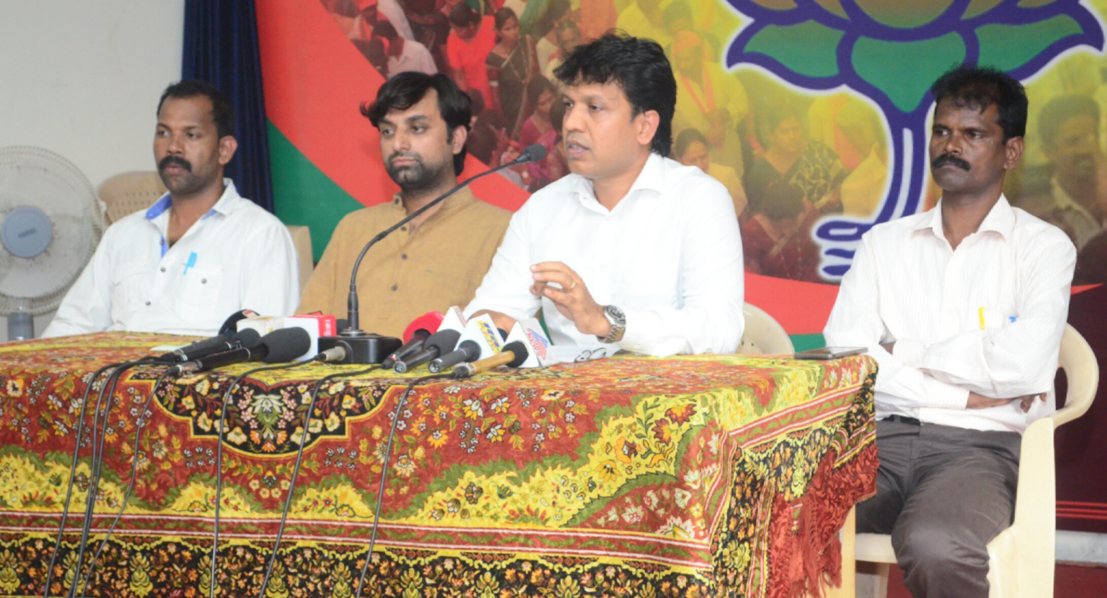 ಎಚ್.ಡಿ. ಕುಮಾರ ಸ್ವಾಮಿ ವಿರುದ್ಧ ಒಂದು ಕೋಟಿ ರೂ. ಮಾನನಷ್ಟ ಮೊಕದ್ದಮೆ: ಡಾ.ಭರತ್ ಶೆಟ್ಟಿ