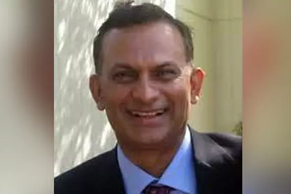 ‘ಅ್ರಕಮ’ ವಲಸಿಗ ಶಿಕ್ಷಕ ಬಾಂಗ್ಲಾಕ್ಕೆ ಪ್ರಯಾಣಿಸುತ್ತಿದ್ದಾಗ ಗಡಿಪಾರಿಗೆ ತಡೆ