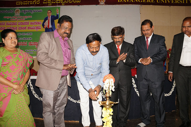 ದಾವಣಗೆರೆ:ಭಾರತ ಸಂವಿಧಾನ ದಿನಾಚರಣೆ’ ವಿಶೇಷ ಉಪನ್ಯಾಸ ಮಾಲಿಕೆ ಕಾರ್ಯಕ್ರಮ