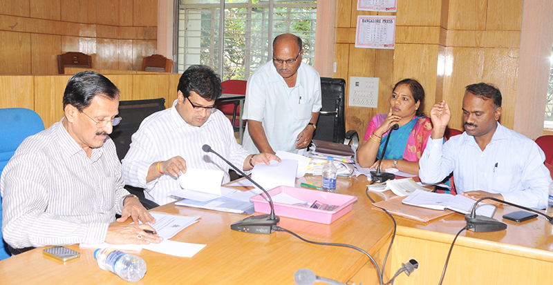 ತುಮಕೂರು: ರೈಲ್ವೆ ಯೋಜನೆಗೆ ತ್ವರಿತ ಭೂಮಿ ಹಸ್ತಾಂತರಿಸಲು ಸಂಸದರ ಸೂಚನೆ