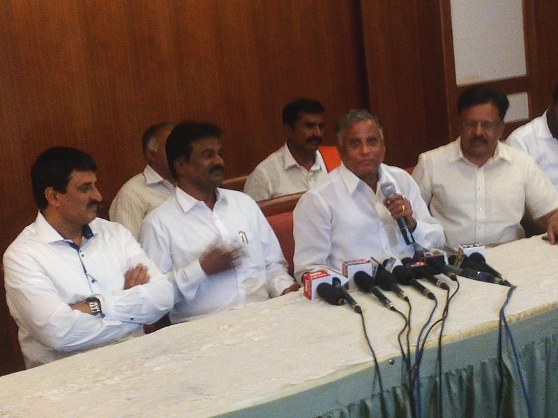 ವರಿಷ್ಠರು ತೀರ್ಮಾನಿಸಿದರೆ ಚಾಮುಂಡೇಶ್ವರಿ ಕ್ಷೇತ್ರದಿಂದ ಸ್ಪರ್ಧೆಗೆ ಸಿದ್ಧ: ವಿ.ಸೋಮಣ್ಣ