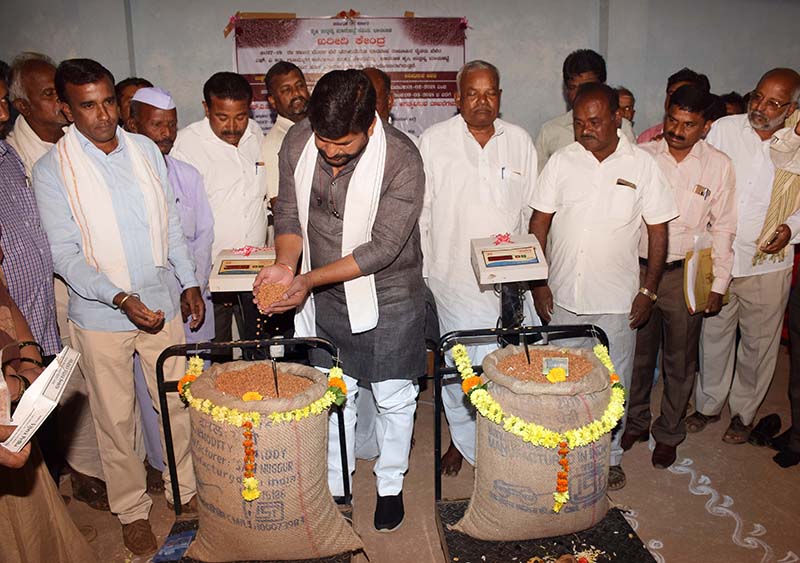 ಕಡಲೆ ಖರೀದಿ ಪ್ರಮಾಣ ಹೆಚ್ಚಿಸಲು ಪ್ರಯತ್ನ: ವಿನಯ್‌ ಕುಲಕರ್ಣಿ