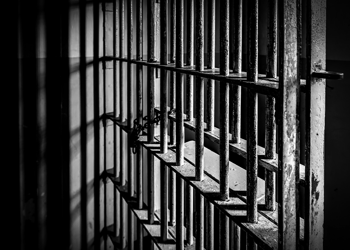 ಸಿಂಗಾಪುರ :ಅಪ್ರಾಪ್ತೆಯೊಂದಿಗೆ ಲೈಂಗಿಕ ಕ್ರಿಯೆ; 3 ಭಾರತೀಯರಿಗೆ ಜೈಲು