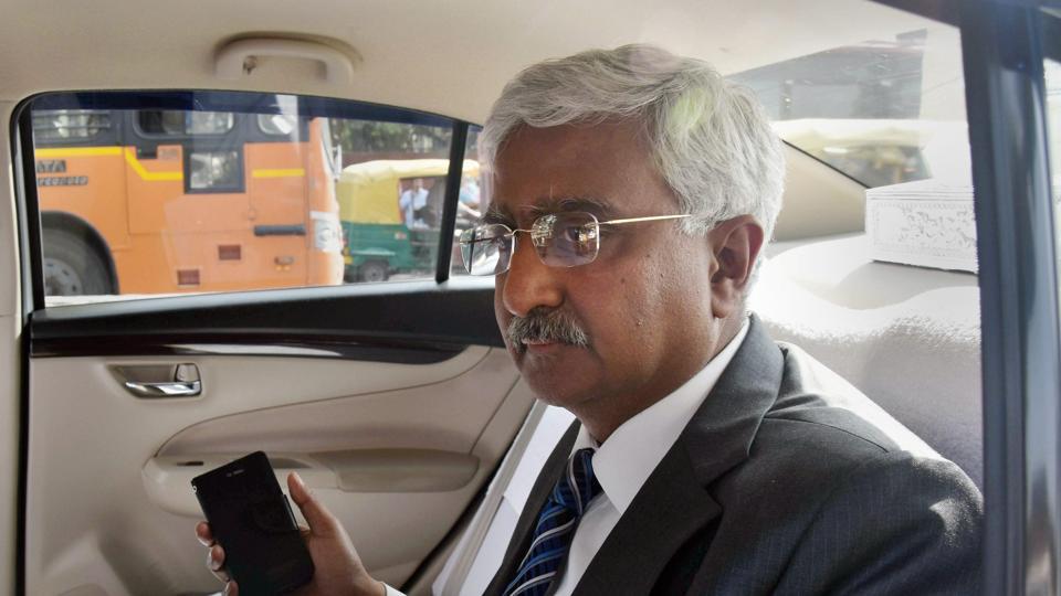 ದಿಲ್ಲಿ : ಹಲ್ಲೆ ಘಟನೆ ಖಂಡಿಸಿ 5 ನಿಮಿಷ ಮೌನಾಚರಣೆಗೆ ಸರಕಾರಿ ಸಿಬ್ಬಂದಿಗಳ ನಿರ್ಧಾರ