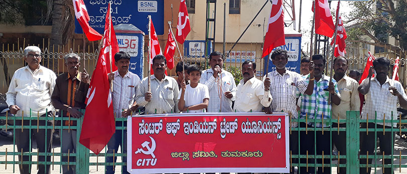 ವಿದೇಶಗಳಿಗೆ ಪರಾರಿಯಾಗುತ್ತಿರುವ ಸಾಲಗಾರರಿಗೆ ಮೋದಿ ಬೆಂಬಲವಾಗಿ ನಿಂತಿದ್ದಾರೆ: ಸೈಯದ್ ಮುಜೀಬ್