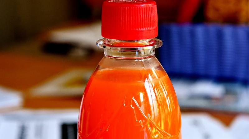 1ನೇ ತರಗತಿ ವಿದ್ಯಾರ್ಥಿಗೆ ಮೂತ್ರ ಮಿಶ್ರಿತ ಜ್ಯೂಸ್ ಕುಡಿಸಿದ ಅಧ್ಯಾಪಕ