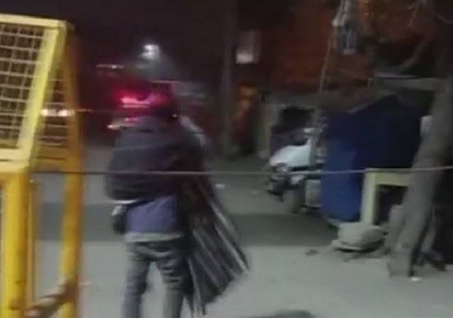 ಬೈಕ್ ಸವಾರನನ್ನು ಬಲಿ ಪಡೆದ ಬ್ಯಾರಿಕೇಡ್ ವಯರ್ !