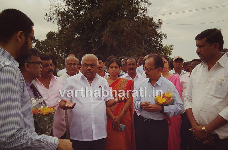 ಕೋಲಾರ: ಕ್ಯಾನ್ಸರ್ ಚಿಕಿತ್ಸಾ ಕೇಂದ್ರ ಸ್ಥಾಪನೆಗೆ ಸ್ಥಳ ಪರಿಶೀಲನೆ