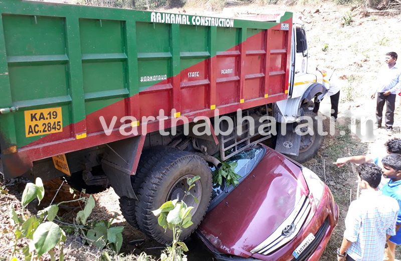 ಕಲ್ಲಡ್ಕದಲ್ಲಿ ಸರಣಿ ಅಪಘಾತ: ಹಲವು ಮಂದಿಗೆ ಗಾಯ