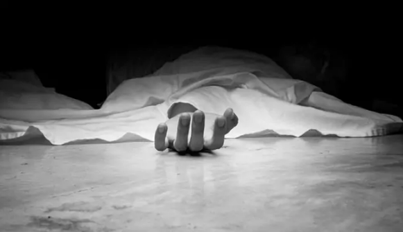 ವಾಯು ಪಡೆಯ ನಿವೃತ್ತ ಸಿಬ್ಬಂದಿ, ಪತ್ನಿಯ ಕತ್ತು ಸೀಳಿ ಕೊಲೆ