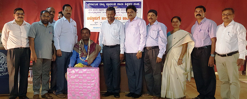 ಭಟ್ಕಳ: ಶಿಕ್ಷಕರ ಸಂಘಟನೆಗಳಿಂದ ಕ್ಷೇತ್ರ ಶಿಕ್ಷಣಾಧಿಕಾರಿ ವೆಂಕಟೇಶ್ ಪಟಗಾರ ರ ಬೀಳ್ಕೊಡುಗೆ