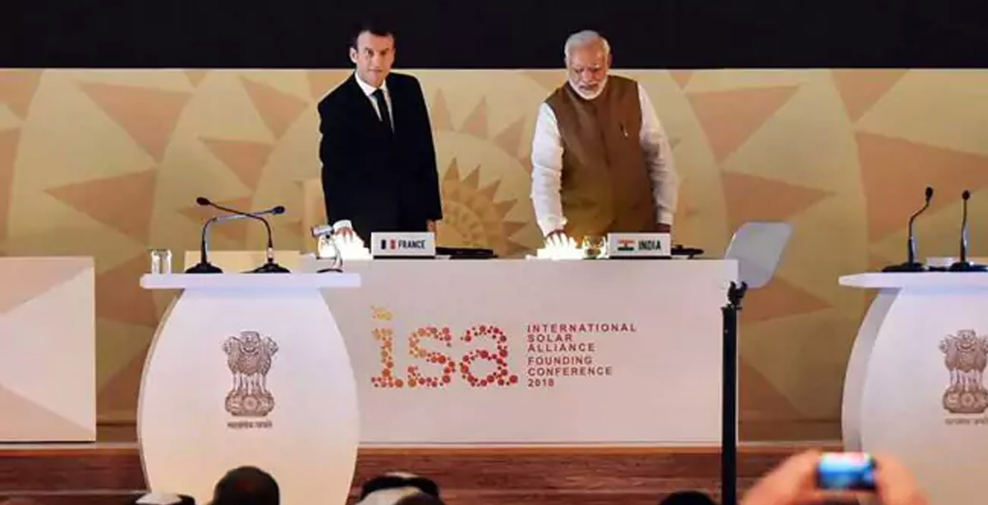 ಸೌರಶಕ್ತಿಯ ಗುರಿ ಸಾಧಿಸಲು 65 ಲಕ್ಷ ಕೋಟಿ ರೂ. ಅಗತ್ಯ: ಮ್ಯಾಕ್ರೋನ್