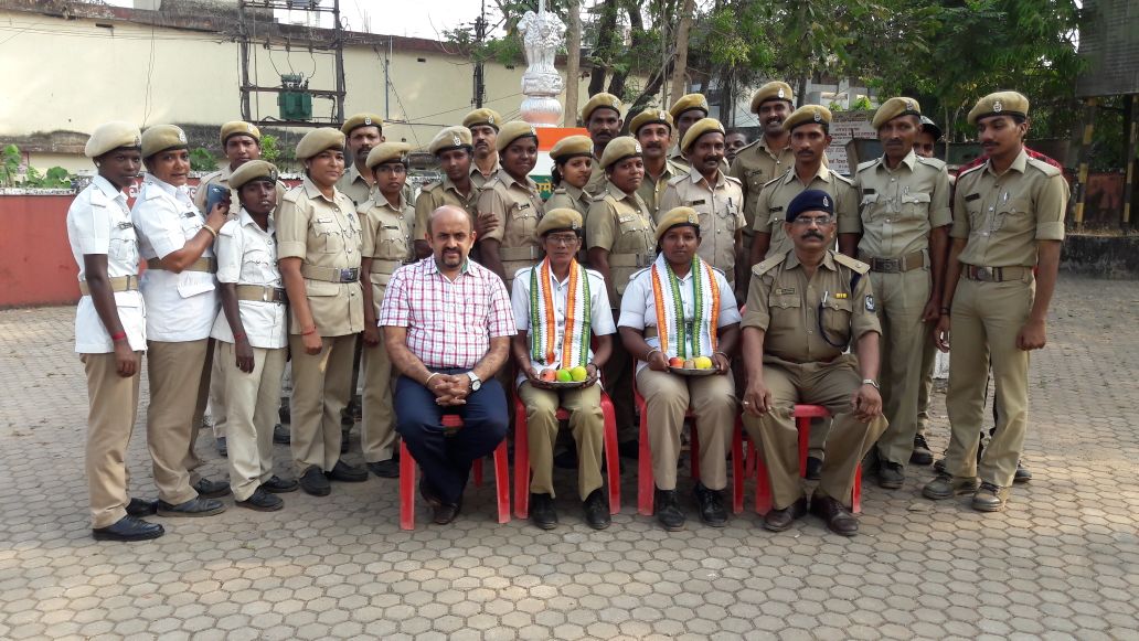 ಮಹಿಳಾ ಗೃಹ ರಕ್ಷಕಿಯರಿಗೆ ಸನ್ಮಾನ