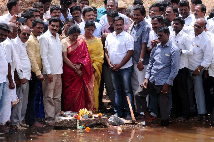 ಯುಗಾದಿ ಹಬ್ಬದ ಕೊಡುಗೆಯಾಗಿ ಕೆರೆಗಳಿಗೆ ನೀರು ಹರಿಸಿದ ಸರ್ಕಾರ: ಗೀತಾ ಮಹದೇವಪ್ರಸಾದ್