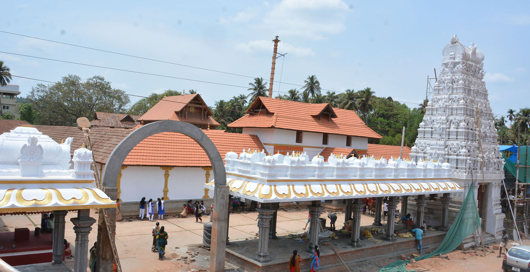 ಪುತ್ತೂರು ಶ್ರೀ ಮಹಾಲಿಂಗೇಶ್ವರ ದೇವರಿಗೆ ರಾಜಗೋಪುರ