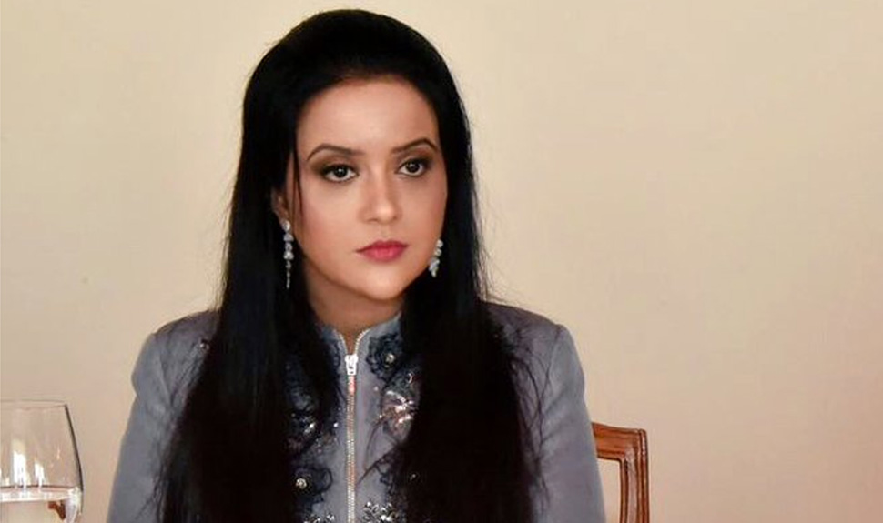 ದೇವೇಂದ್ರ ಫಡ್ನವೀಸ್ ಪತ್ನಿಯ ಪತಾಂಜಲಿ ಹೇಳಿಕೆ: ಎನ್‌ಸಿಪಿಯಿಂದ ಪ್ರತಿಭಟನೆ